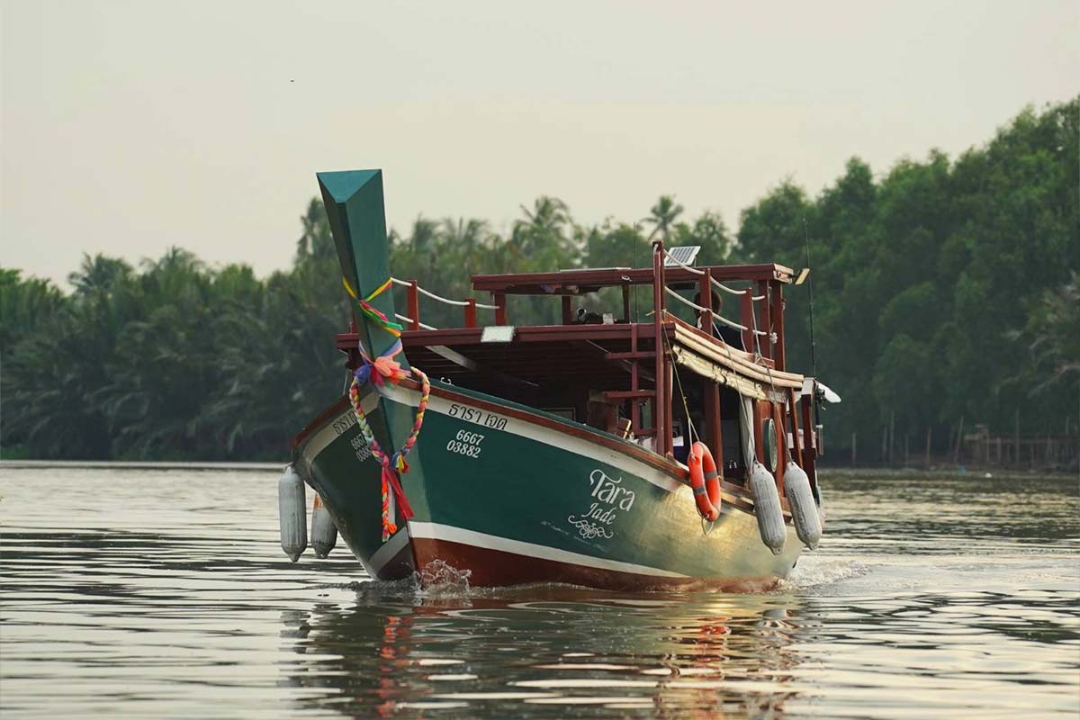 แพ็คเกจล่องเรือธาราเจด : เที่ยวแม่น้ำบางปะกง บางคล้า ฉะเชิงเทรา