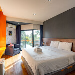 The Loft Seaside Sriracha Hotel (เดอะลอฟต์ ซีไซด์ ศรีราชา) ห้อง Superior Seaview 2 ท่าน ศรีราชา