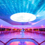 Valentine's : The Luxury White (ขึ้นท่าเรือไอคอนสยาม) : บุฟเฟ่ต์ดินเนอร์บนเรือหรูล่องแม่น้ำเจ้าพระยา