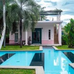 The Sea-Cret Garden Hua Hin (เดอะ ซี-เคร็ท การ์เดน หัวหิน) ห้อง Deluxe Pool Access 2 ท่าน , หัวหิน