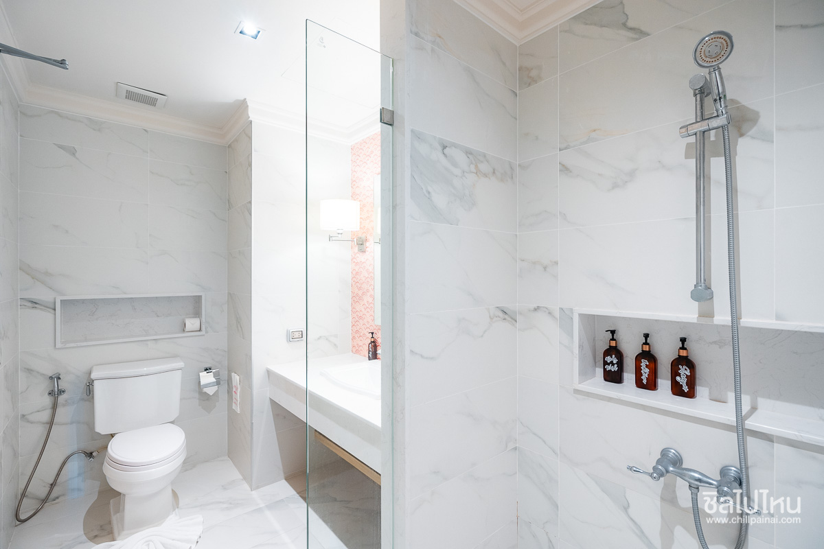 The Seacret Huahin (เดอะ ซีเครท หัวหิน) ห้อง Deluxe Jacuzzi 2 ท่าน หัวหิน