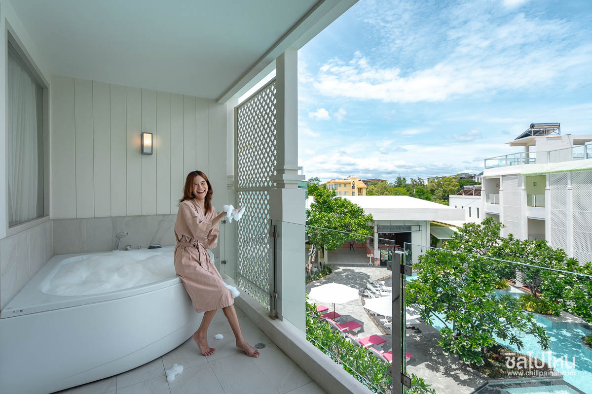The Seacret Huahin (เดอะ ซีเครท หัวหิน) ห้อง Deluxe Jacuzzi 2 ท่าน หัวหิน