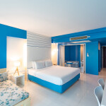 The Bihai Huahin (เดอะ ไบฮาย หัวหิน) ห้อง Deluxe Balcony 2 ท่าน , หัวหิน
