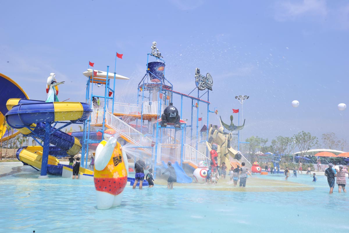 บัตรเครื่องเล่นสวนน้ำ Tube Trek Water Park Chiangmai สำหรับ 1 ท่าน, เชียงใหม่