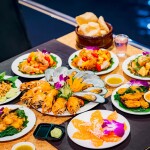 VELA Cruise : บุฟเฟ่ต์ดินเนอร์บนเรือหรูล่องแม่น้ำเจ้าพระยา